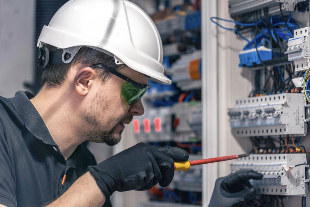 Fault Detection and Repair of Electrical Systems 